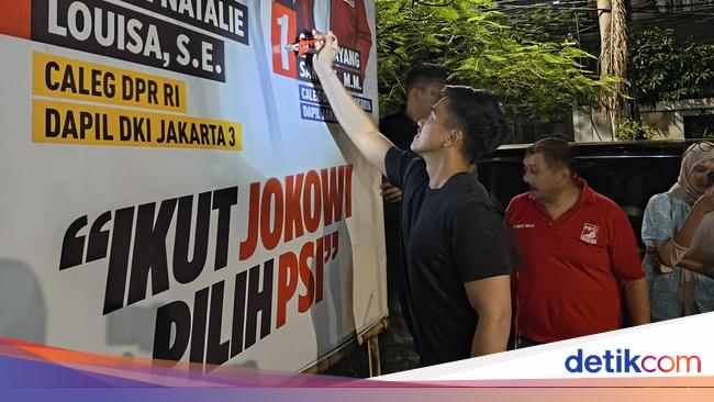 Kaesang dan Jajaran PSI Turunkan APK di Jakarta, Baliho Akan Didaur Ulang