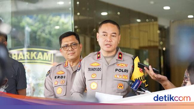 Polri Catat 150 Ribu Orang Mudik Naik Kapal Via Merak-Ciwandan Hari Ini