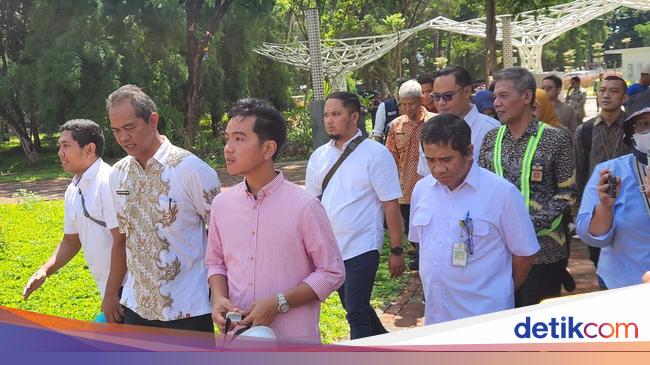 Gibran Ucapkan Selamat Ultah ke FX Rudy: Terima Kasih Beri Bimbingan