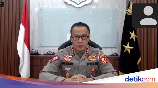 Kakorlantas soal Macet di Merak: Tiketnya Besok, Berangkatnya Hari Ini - detik | OPSIIN-1