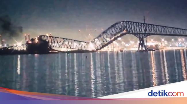 Jembatan Besar di AS Ambruk Usai Ditabrak Kapal Kargo, Tak Ada Korban Jiwa