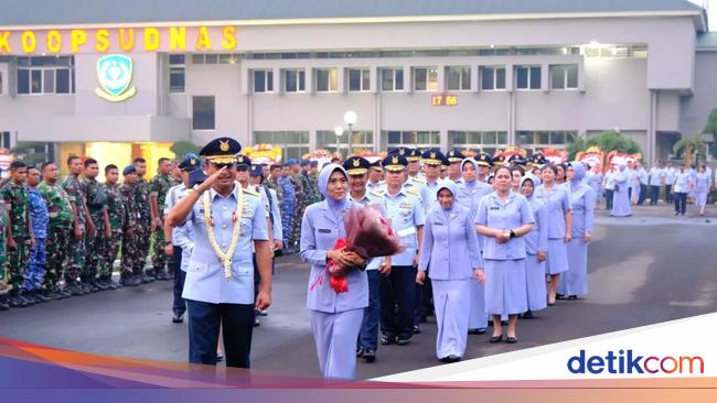 Jokowi Akan Lantik Marsdya Tonny Harjono Jadi KSAU di Istana Hari Ini