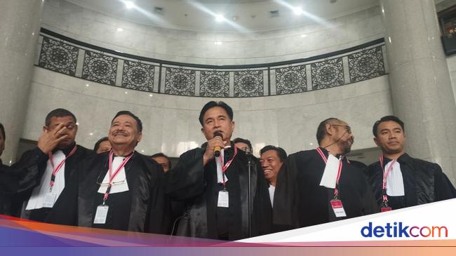 Tuduhan Jokowi Cawe-cawe Terbantahkan Penjelasan 4 Menteri