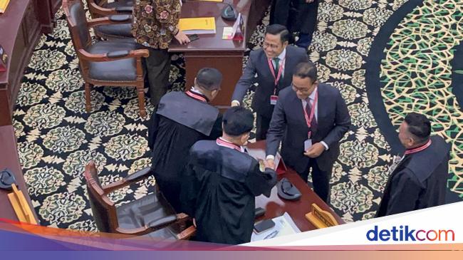 Cak Imin Sapa Yusril-Hotman Ajak Anies Bikin Video Sebelum Sidang Putusan