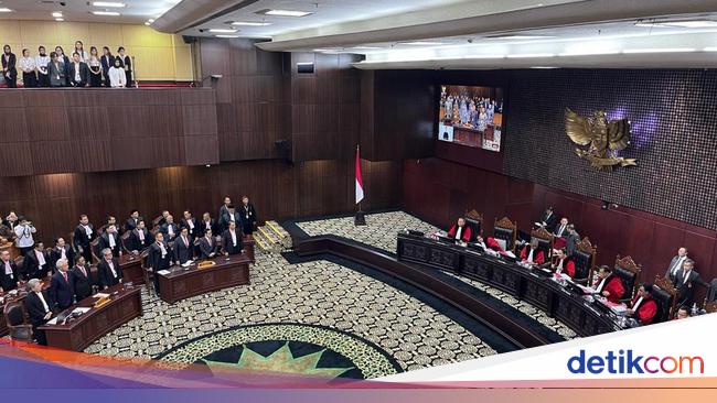 MK Nyatakan Dalil Pemohon soal Intervensi Presiden Tak Beralasan Hukum