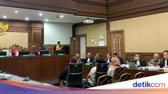 Eks Anak Buah Ungkap SYL Kondangan Pakai Duit Kementan, Beri Kado Emas