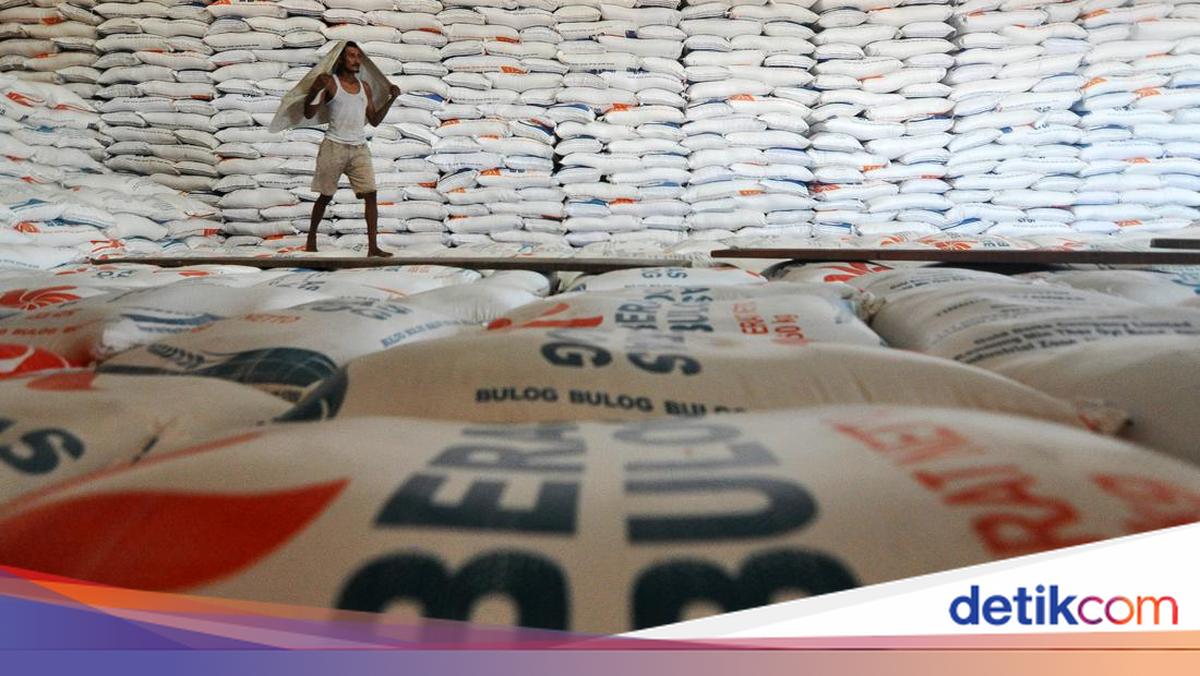 Bos Bulog Ungkap Beras di Gudang 4,3 Juta Ton, Minta Jangan Panik