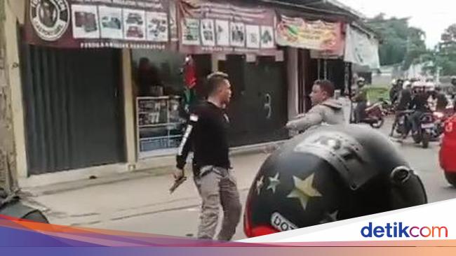 Polisi Amankan Pemalak Viral Bawa Pistol di Pasar Rancamanyar Bandung