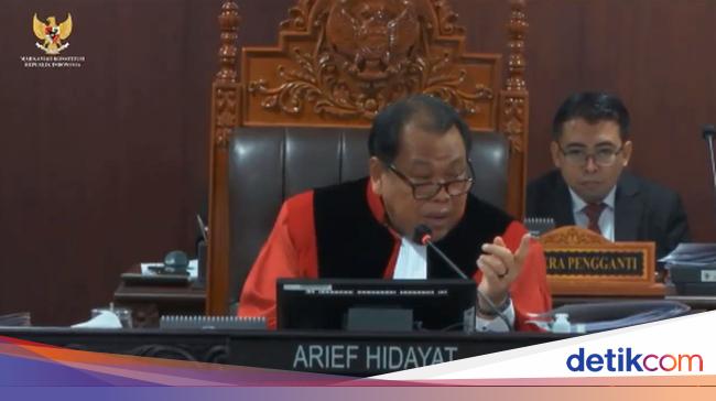 Emosinya Hakim MK Sentil KPU Tak Serius di Sidang Pileg