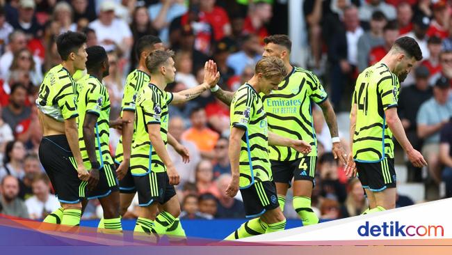 MU vs Arsenal: Trossard Menangkan The Gunners