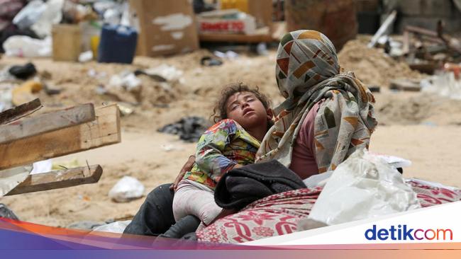 Beberapa Warga Gaza Minum Air Limbah-Makan Pakan Ternak