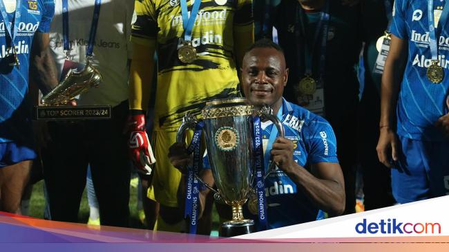 Victor Igbonefo’s 5 Indonesian League Titles