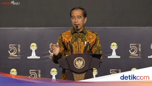 Jokowi soal Keppres Pemberhentian Hasyim Asy'ari: Dalam Proses