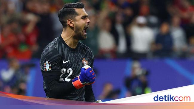 Manchester City Kejar Diogo Costa