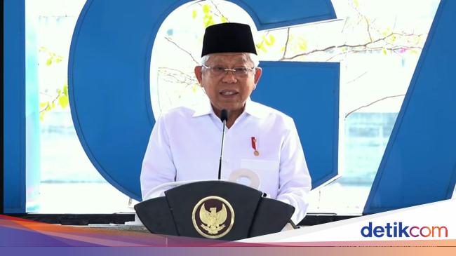 Tak Perlu Mengislamkan Orang, tapi Santrikan Saja Orang Islam