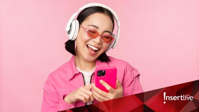 Rekomendasi 15 Lagu Akhir Tahun yang Paling Hits untuk Mengisi Playlist Kamu