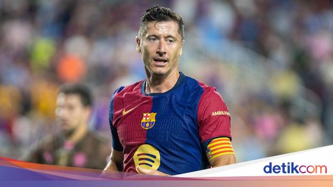 Cerita Lewandowski Nyaris ke MU, Transfer Batal karena…