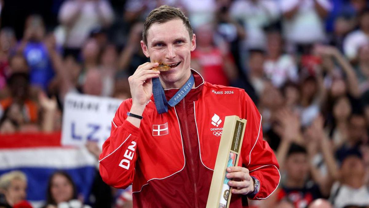 Menyoal Cedera Punggung Viktor Axelsen Sampai Pensiun dari Bulu Tangkis