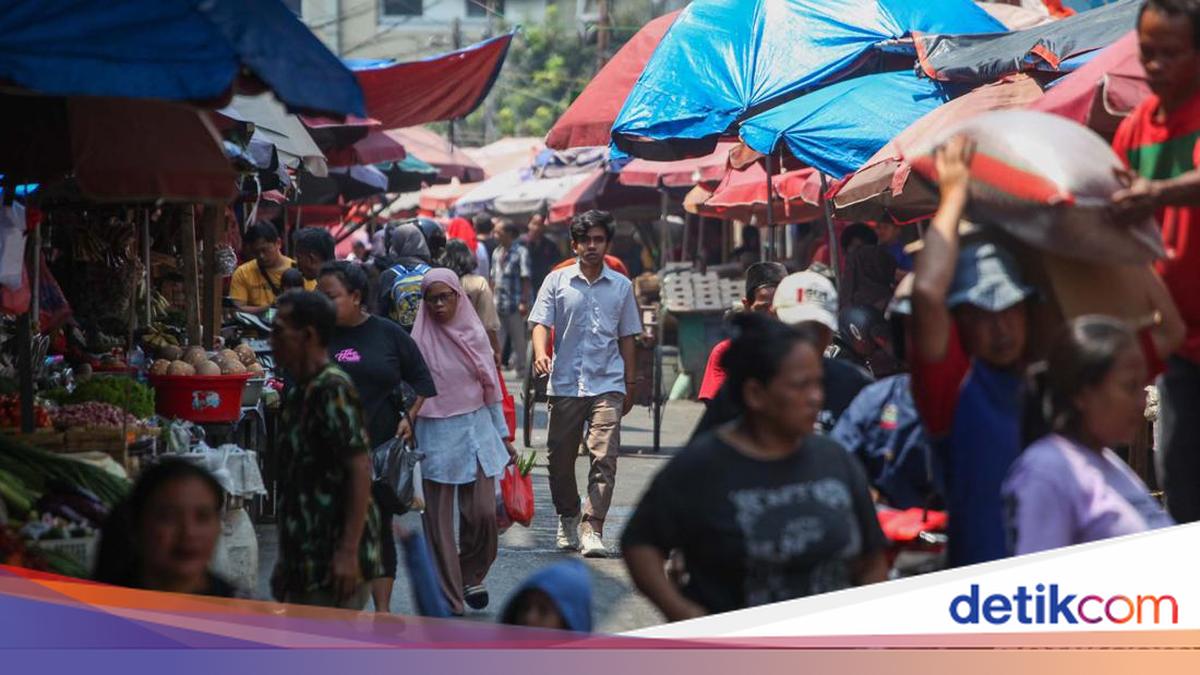 Warga RI Masuk Fase Gali Lubang Tutup Lubang