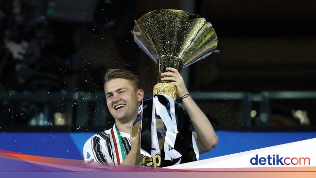 Matthijs de Ligt Selalu Langsung Juara di Klub Baru, di MU Bisa?