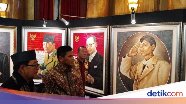 KSAL Buka Pameran Lukisan 'Padamu Negeri' Jelang HUT ke-79 TNI AL