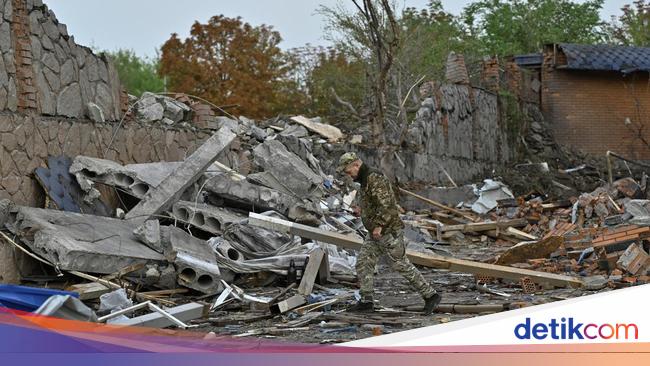 Ukraina Targetkan Moskow Dalam Serangan Pesawat Nirawak Terbesar