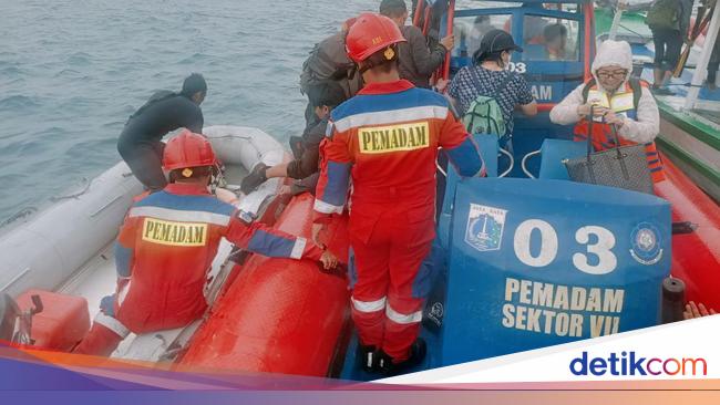 Kronologi Kapal Dishub Angkut 26 Penumpang Kandas di Karang Pulau Pari