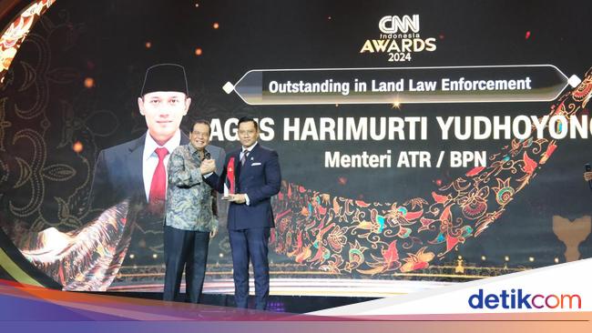 AHY Raih Penghargaan Outstanding in Land Law Enforcement