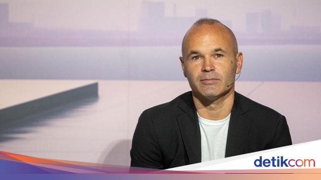 Andres Iniesta Jajaki Karier Kepelatihan