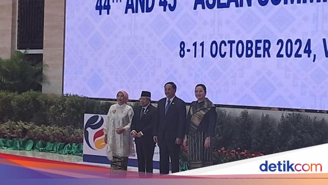 Hadiri Pembukaan KTT ASEAN, Wapres Ma'ruf Amin Disambut PM Laos