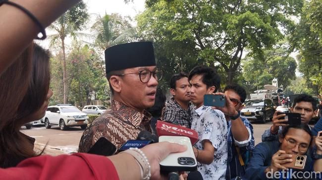 Mendes Yandri: Hilirisasi Tak Cuma Tambang, Pisang Juga Bisa Dihilirisasi