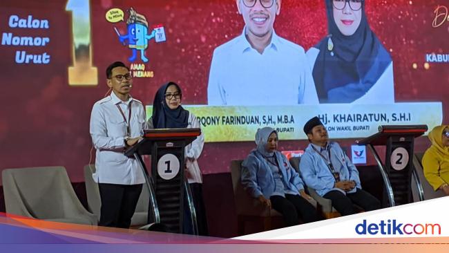 Debat Perdana, Farin-Khairatun Paparkan Visi 'Lombok Barat Juara'