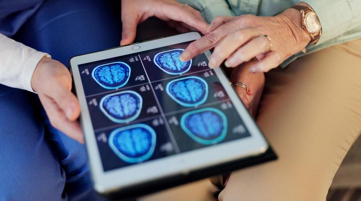 Dikira Gejala Kesemutan Biasa, Ternyata Wanita Ini Punya 10 Tumor di Otak