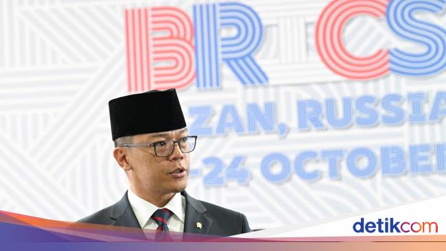 Menlu Sugiono Minta Maaf ke Putin soal Prabowo Absen di KTT BRICS