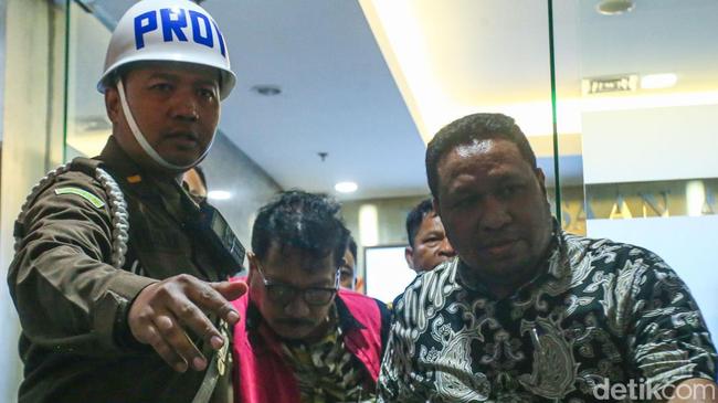 Beda Jauh Temuan Duit Nyaris Rp 1 T dan LHKPN Eks Pejabat MA