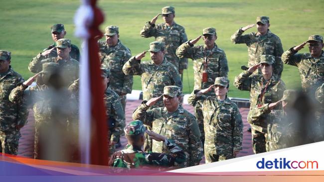 Prabowo Disebut Biayai Retreat Kabinet Merah Putih Pakai Uang Pribadi