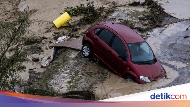 Korban Tewas Banjir Bandang di Spanyol Bertambah Jadi 95 Orang