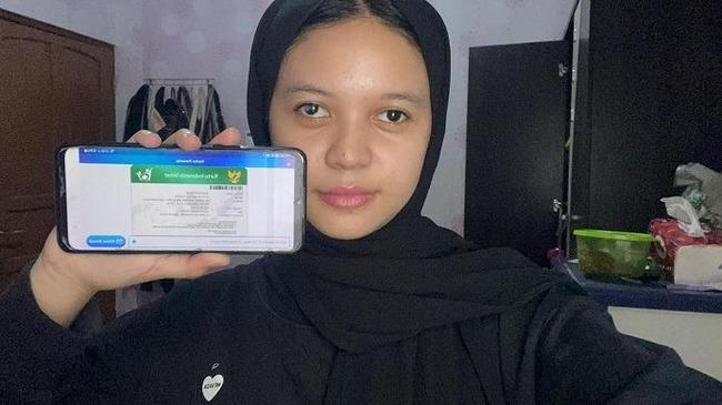 Lewat Aplikasi Mobile JKN, Zahra Bisa Cek Status Kepesertaan Keluarga