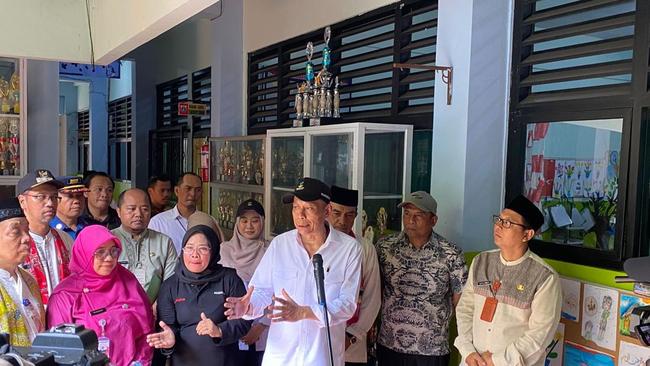 Kemensos Uji Coba Makan Bergizi Gratis untuk Lansia-Disabilitas, Ini Menunya