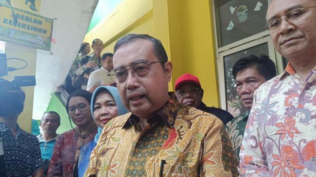 Tinjau Uji Coba Makan Bergizi Gratis di Bogor, Komisi IX DPR Beri Catatan