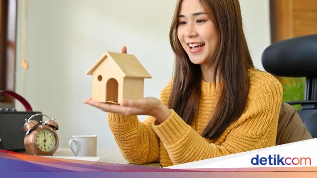 Perempuan Mandiri Beli Rumah Sendiri