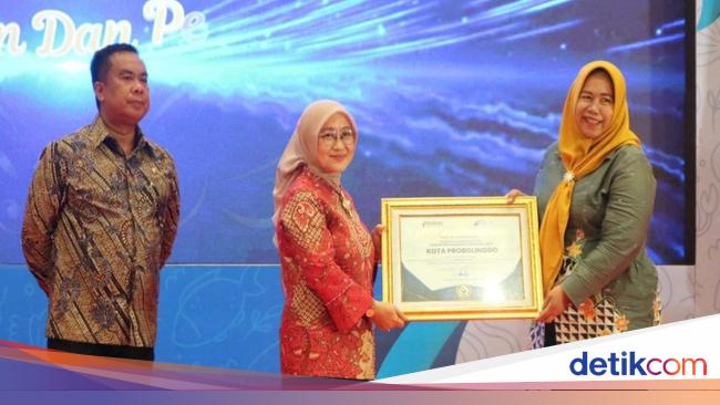 Berperan Aktif Bina UKM, Forikan Kota Probolinggo Raih Penghargaan