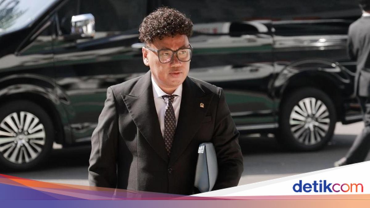 Dituduh Punya 750 Dapur MBG Bikin Uya Kuya Lapor Polisi