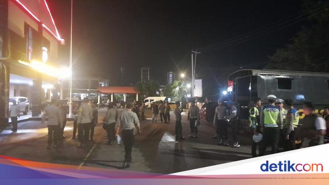 Gubernur Bengkulu Ikut Diperiksa Tim KPK di Polresta Bengkulu