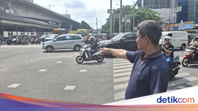 Warga Ceritakan Detik-detik Mencekam Truk Tabrak 6 Kendaraan di Slipi Jakbar