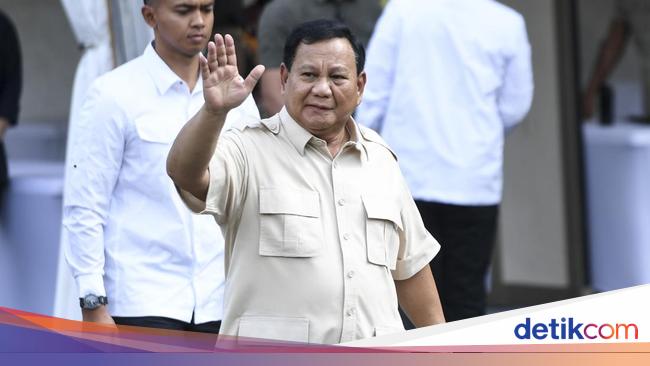 Prabowo Semangati Timnas yang Lawan Laos Malam Ini: Harus Menang!