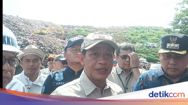 Sidak TPA Burangkeng, Menteri LH: Harus Segera Ditata Ulang