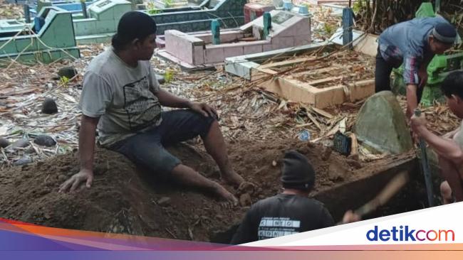 Warga Sulsel Pindahkan Makam Keluarga gegara Beda Pilihan dengan Pemilik Lahan