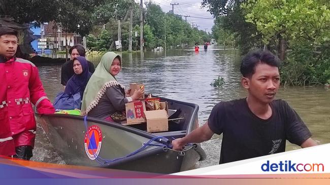 Banjir di Jombang Belum Surut Usai 5 Hari, Tinggi Air Capai 160 Cm