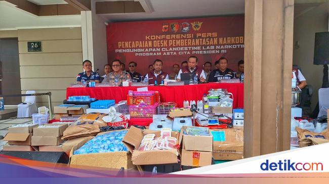 6 Fakta Bareskrim Bongkar Pabrik Narkoba di Perumahan Bandung